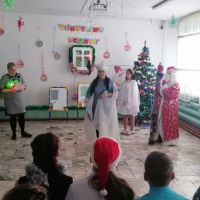Новогодние утренники  