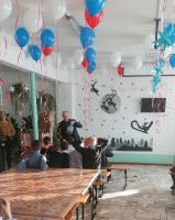 Вручение подарков детям