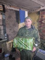 Получение посылок солдатами 